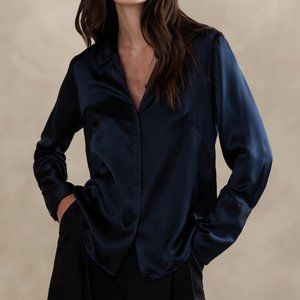 Banana Republic Navy Blue Silk Resort Shirt